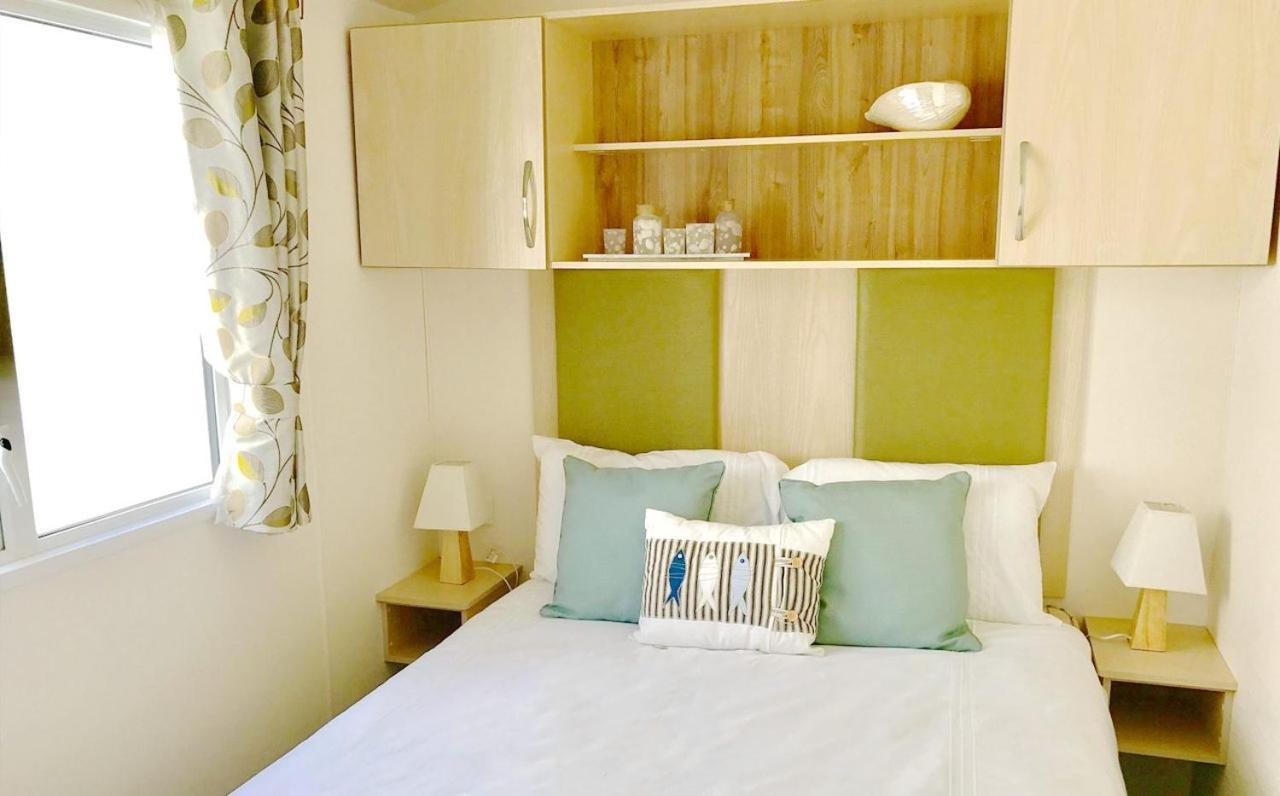 Whitecliff Bay Holiday Park Bembridge Exteriér fotografie