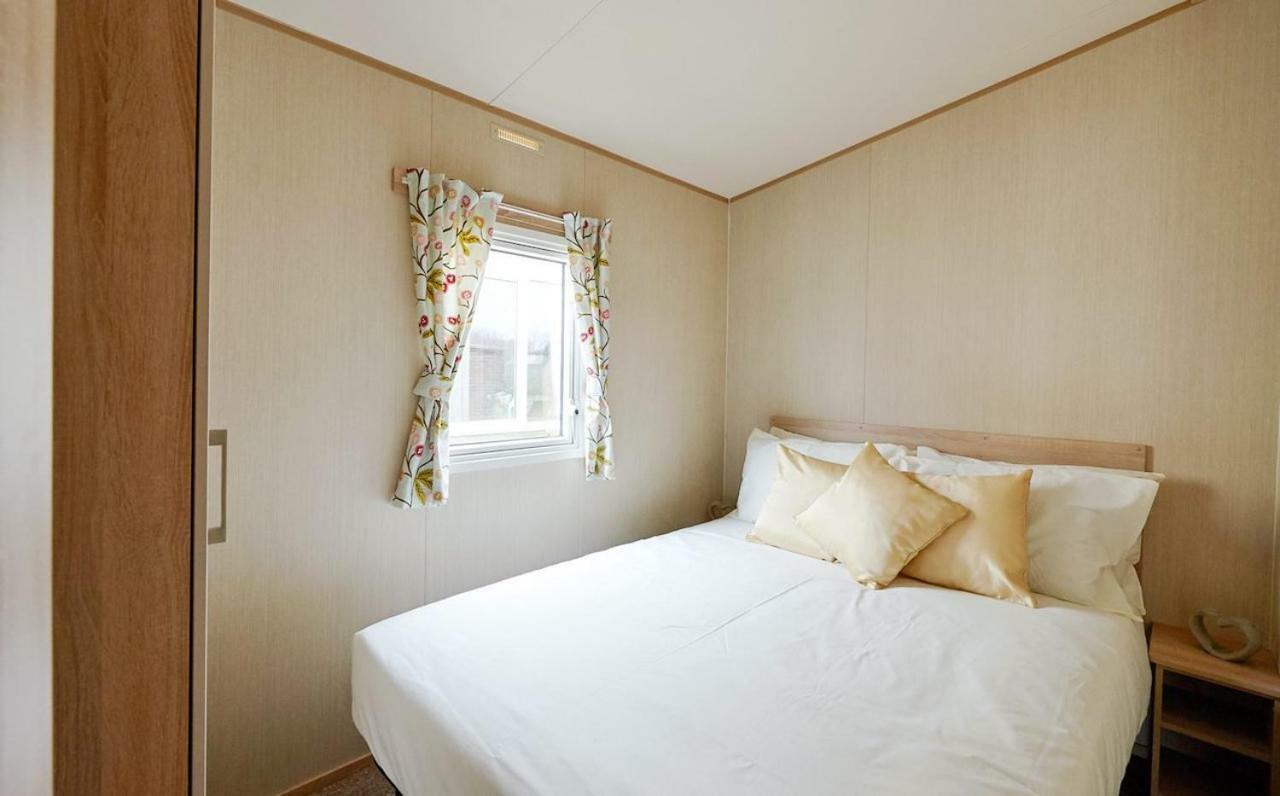 Whitecliff Bay Holiday Park Bembridge Exteriér fotografie
